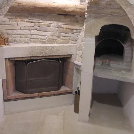 Patriko Traditional Stone Aparthotel 4*