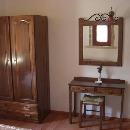 Aparthotel Patriko Traditional Stone Vafes
